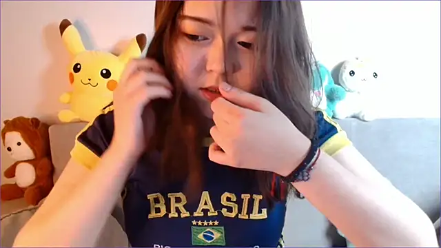 minji snow online show from 03-07-26, 01:05