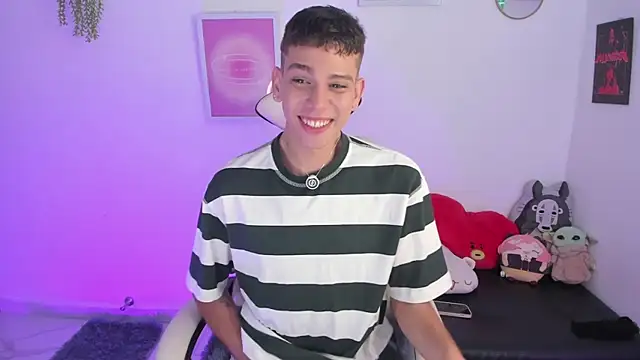 Jasson    online show from 01-12-26, 03:41