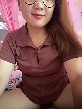 Snapshot of Samsam-006 chatting on 05-28-26, 05:59 Samsam-006 online show from 05-28-26, 05:59