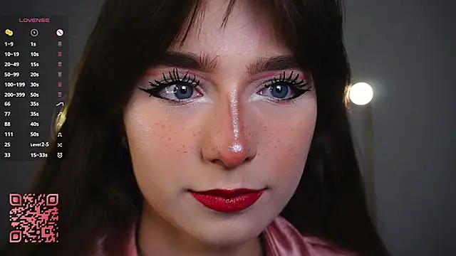 Snapshot of Lanenger chatting on 02-20-26, 10:55 Lanenger online show from 02-20-26, 10:55