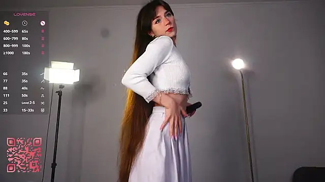 Snapshot of Lanenger chatting on 02-15-26, 10:20 Lanenger online show from 02-15-26, 10:20