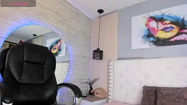 Snapshot of ariana__rosse chatting on 04-18-26, 03:09 ariana rosse online show from 04-18-26, 03:09