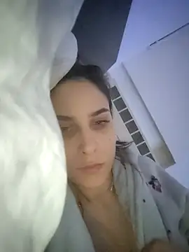 cristinalore online show from 12-05-25, 05:44