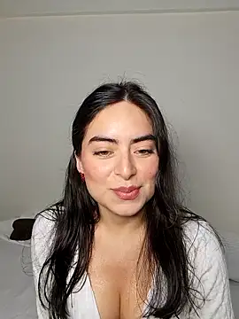 saasha Petit online show from 02-03-26, 10:20