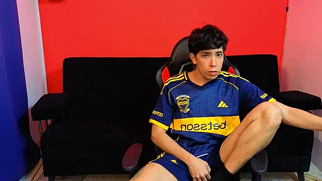 Neo Twink online show from 12-18-25, 07:07