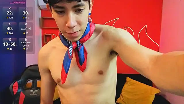 Neo Twink online show from 02-07-26, 07:11