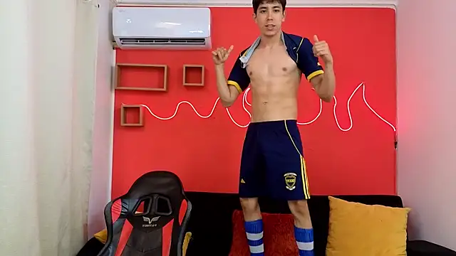 Neo Twink online show from 06-11-26, 07:33