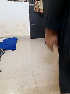 Riya rani8 online show from 04-18-26, 07:18