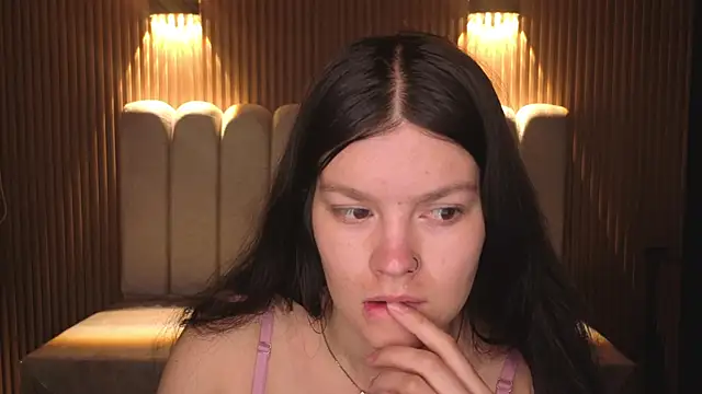 Sara valderrama  online show from 01-08-26, 12:11