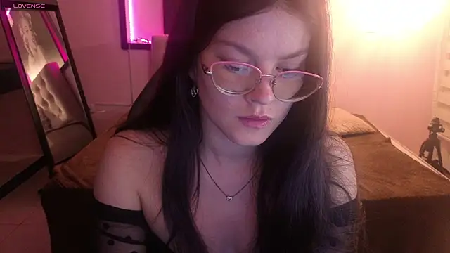 Sara valderrama  online show from 02-05-26, 07:21