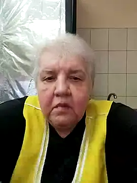 HapinessLovee online show from 12-17-25, 12:43