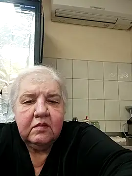 HapinessLovee online show from 12-19-25, 08:06