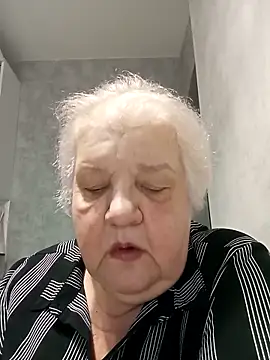 HapinessLovee online show from 02-06-26, 09:49