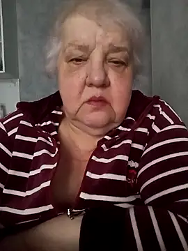 HapinessLovee online show from 02-09-26, 10:24