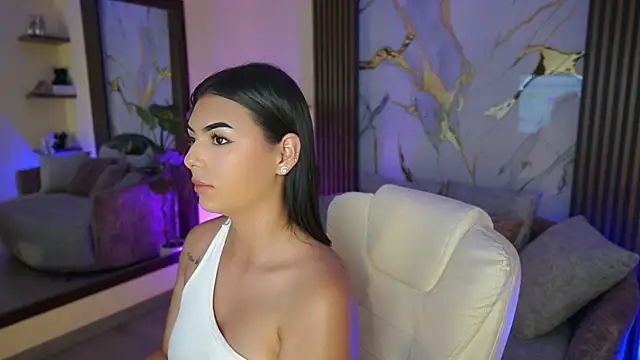 LiaWheeler online show from 01-08-26, 07:20