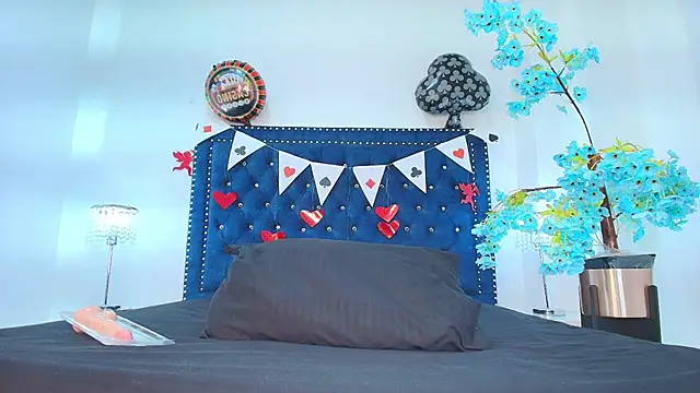 Velora nigth online show from 02-24-26, 11:33