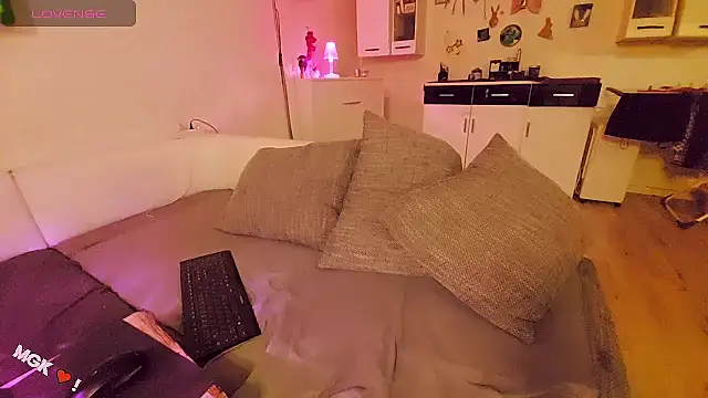 mindfvkc online show from 03-27-26, 03:15