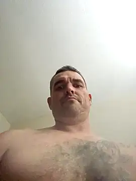 Lee trippy online show from 04-02-26, 03:13