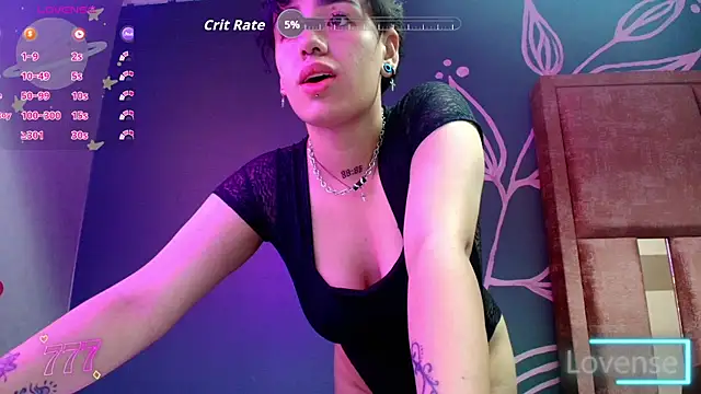 Snapshot of Kiara_Fox__ chatting on 05-15-26, 04:27 Kiara Fox online show from 05-15-26, 04:27