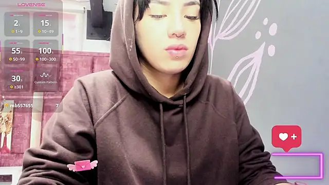 Kiara Fox   online show from 02-14-26, 07:58