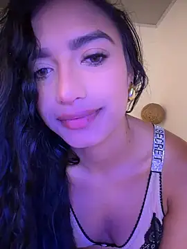 Snapshot of AlinaArgii chatting on 05-15-26, 03:10 AlinaArgii online show from 05-15-26, 03:10