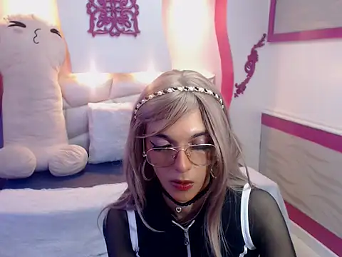 Lis Pearson online show from 01-07-26, 06:57