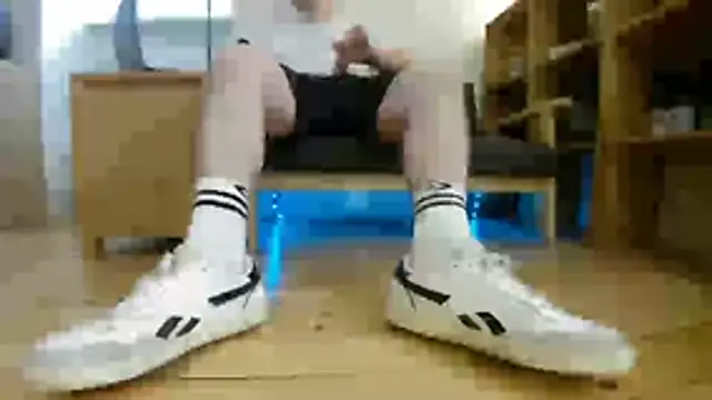 Snapshot of jonas_camboy chatting on 06-27-26, 05:19 jonas camboy online show from 06-27-26, 05:19