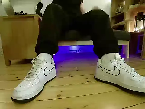 jonas camboy online show from 12-20-25, 03:59