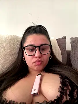 Snapshot of Wild_Busty_Niyah_XX chatting on 01-07-26, 12:21 Wild Busty Niyah XX online show from 01-07-26, 12:21