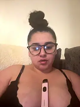 Snapshot of Wild_Busty_Niyah_XX chatting on 01-13-26, 09:41 Wild Busty Niyah XX online show from 01-13-26, 09:41