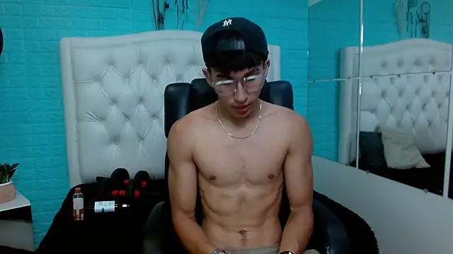 Snapshot of jeremy_job chatting on 03-21-26, 11:25 jeremy job online show from 03-21-26, 11:25