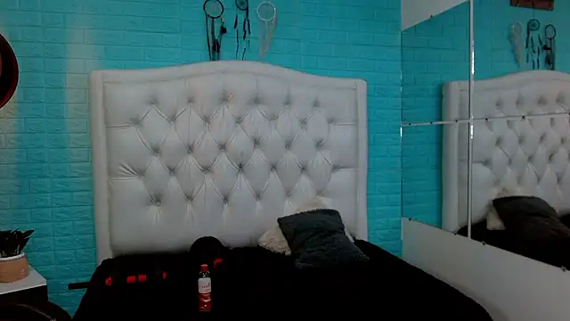 Snapshot of jeremy_job chatting on 03-19-26, 11:32 jeremy job online show from 03-19-26, 11:32