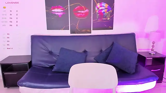 vaalentiino online show from 03-04-26, 02:03