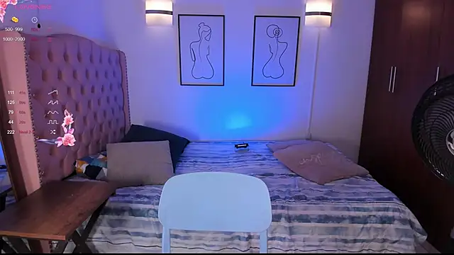 Snapshot of vaalentiino chatting on 02-18-26, 07:32 vaalentiino online show from 02-18-26, 07:32