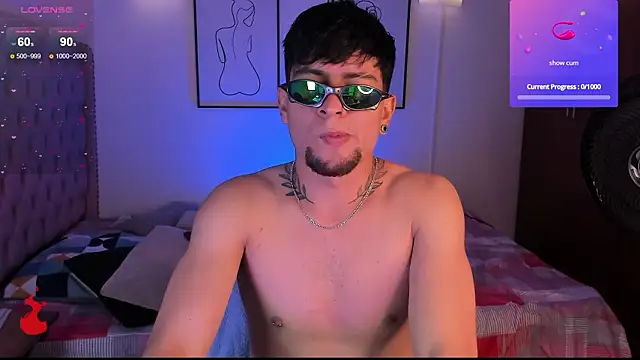 Snapshot of vaalentiino chatting on 01-31-26, 08:18 vaalentiino online show from 01-31-26, 08:18