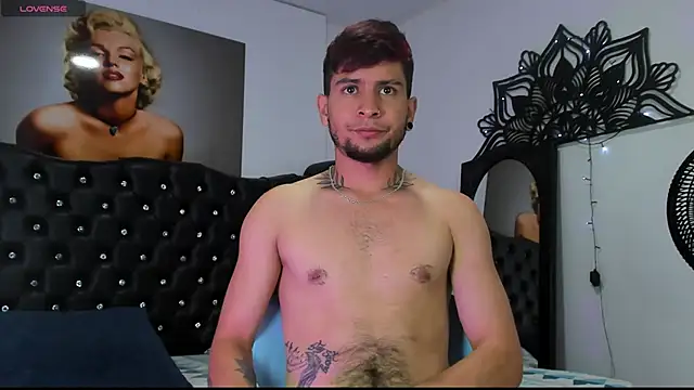 vaalentiino online show from 12-15-25, 06:25