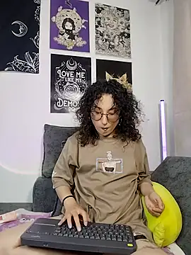 little  ammy online show from 07-06-26, 10:00