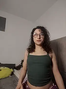 little  ammy online show from 02-09-26, 04:32