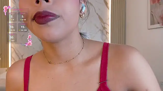 Snapshot of miajonesblowjob chatting on 07-22-26, 01:46 miajonesblowjob online show from 07-22-26, 01:46