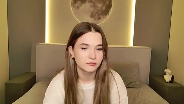 Lina Sinerz online show from 03-15-26, 05:36