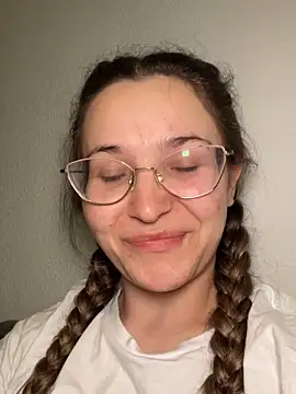 Lina Sinerz online show from 03-19-26, 03:45