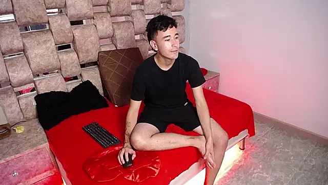 Snapshot of KathyAiden chatting on 03-02-26, 08:05 KathyAiden online show from 03-02-26, 08:05