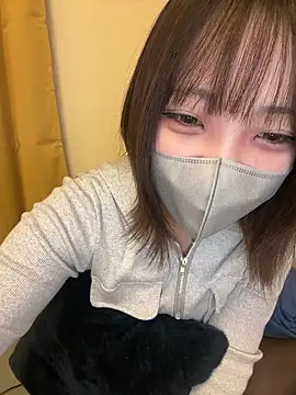 Snapshot of Nemo_01 chatting on 12-14-25, 01:28 Nemo 01 online show from 12-14-25, 01:28