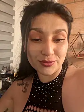 Magenta Moon online show from 02-25-26, 11:59