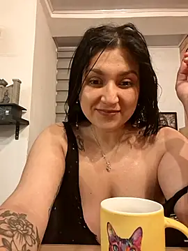 Magenta Moon online show from 04-06-26, 11:39