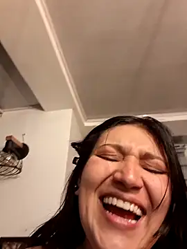 Magenta Moon online show from 03-19-26, 11:27