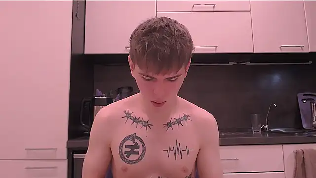 Snapshot of Fredd_Xanders chatting on 02-25-26, 08:52 Fredd Xanders online show from 02-25-26, 08:52