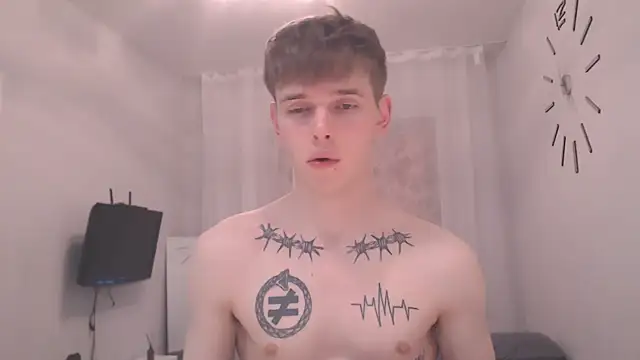 Snapshot of Fredd_Xanders chatting on 06-04-26, 02:22 Fredd Xanders online show from 06-04-26, 02:22