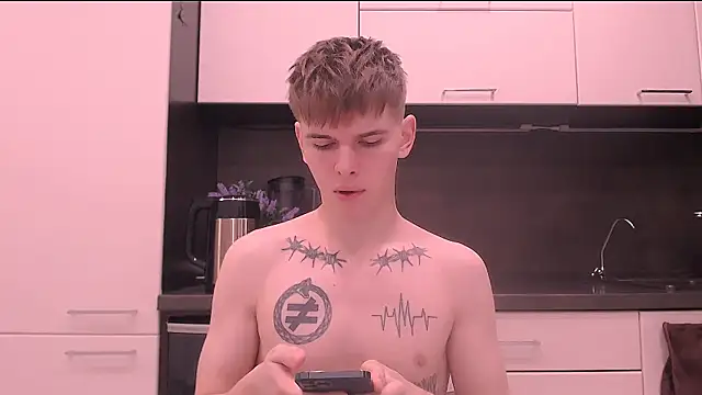 Fredd Xanders online show from 03-11-26, 07:08