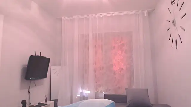 Snapshot of Fredd_Xanders chatting on 06-05-26, 02:27 Fredd Xanders online show from 06-05-26, 02:27